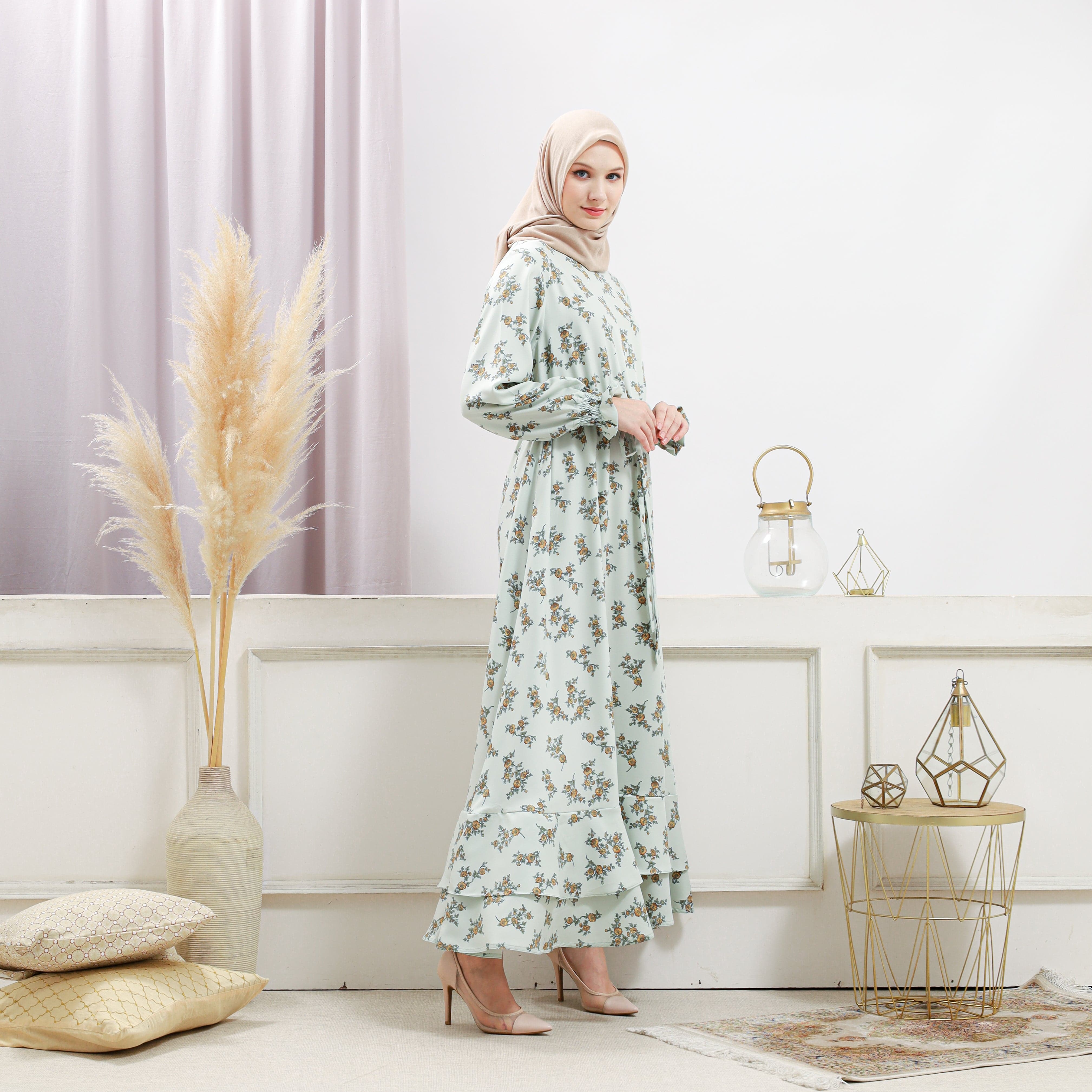 Women's Light Green Floral Dress - Image 13