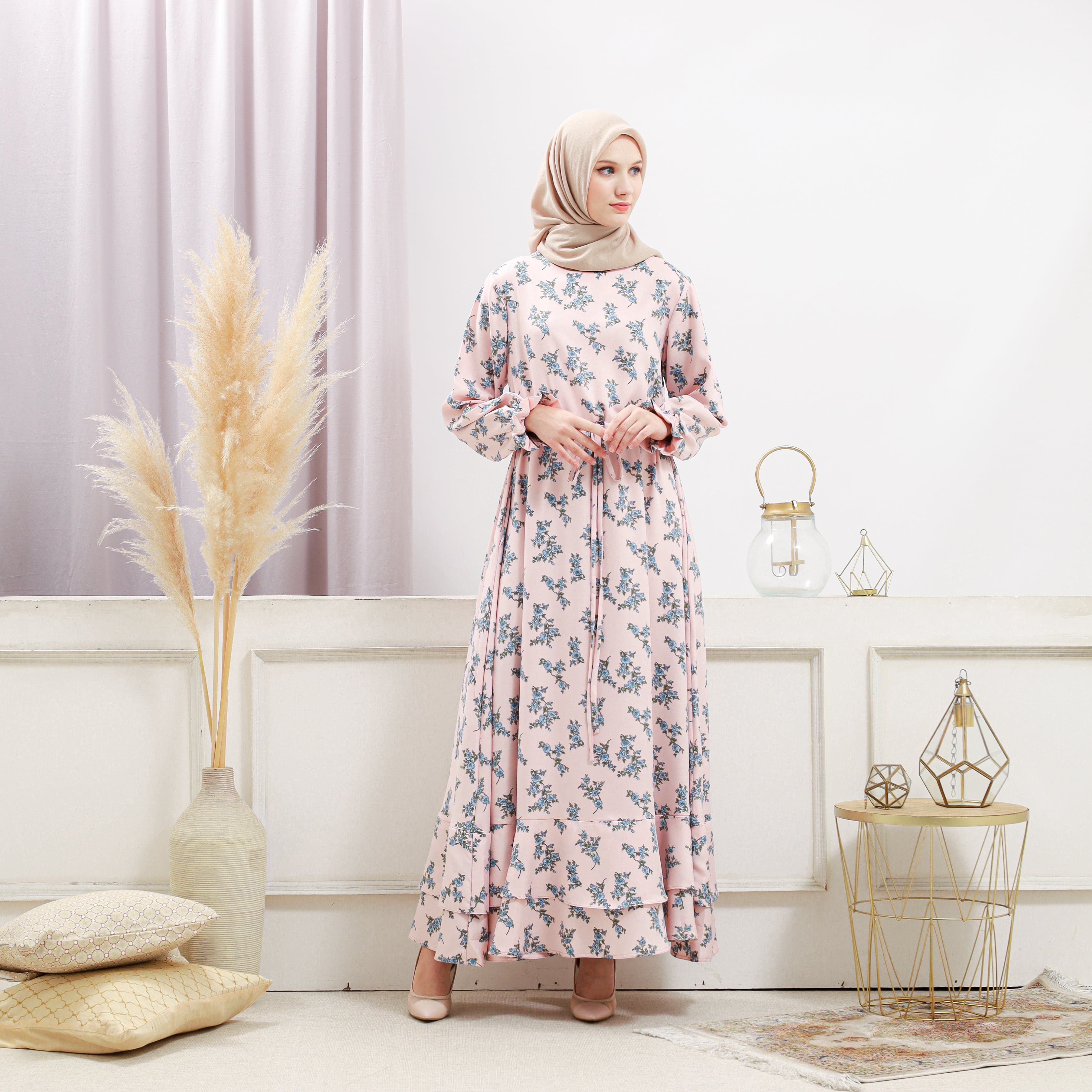 Women's Pearl Floral Dress - Image 4
