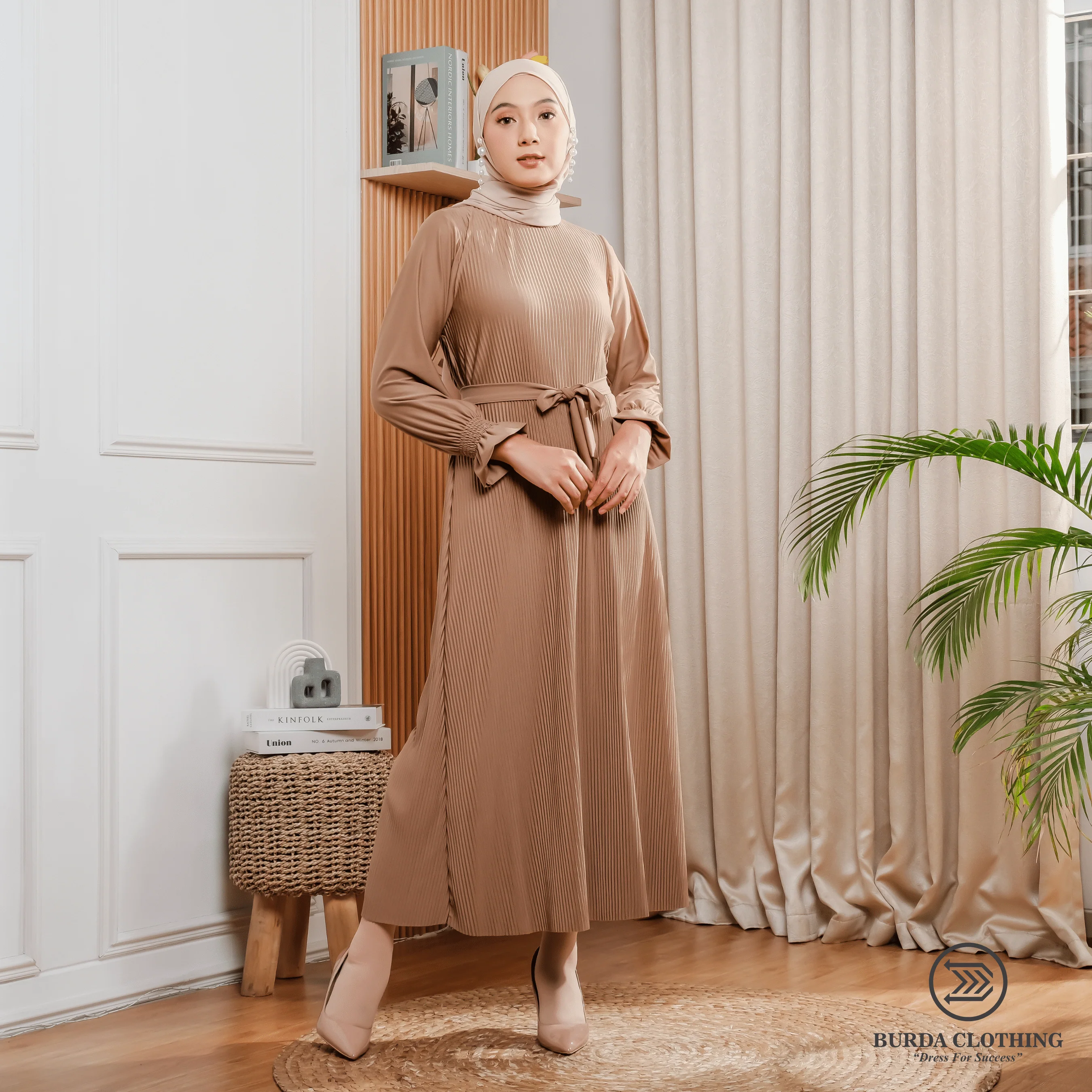 Women's Plain Dress Brown - Image 10