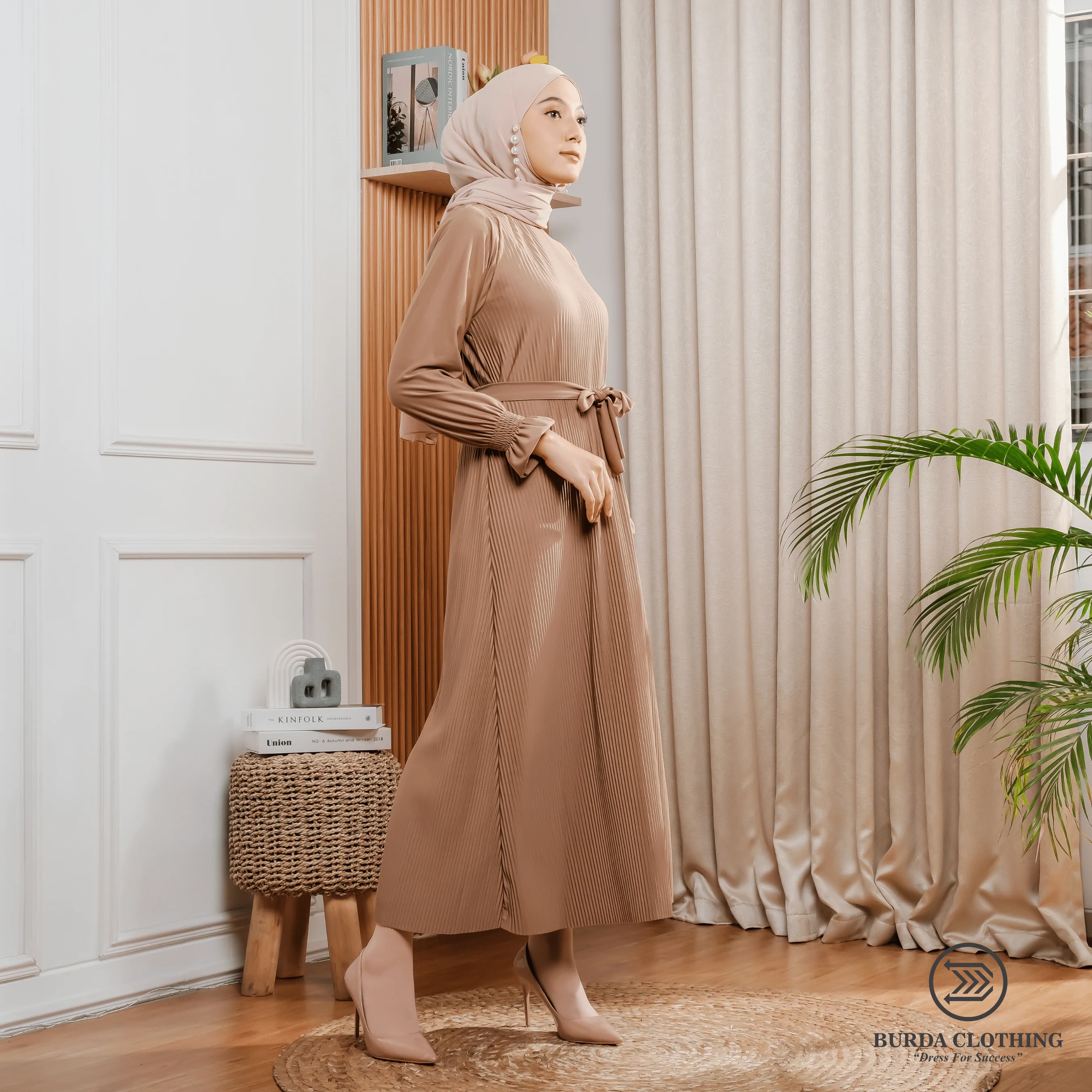 Women's Plain Dress Brown - Image 13