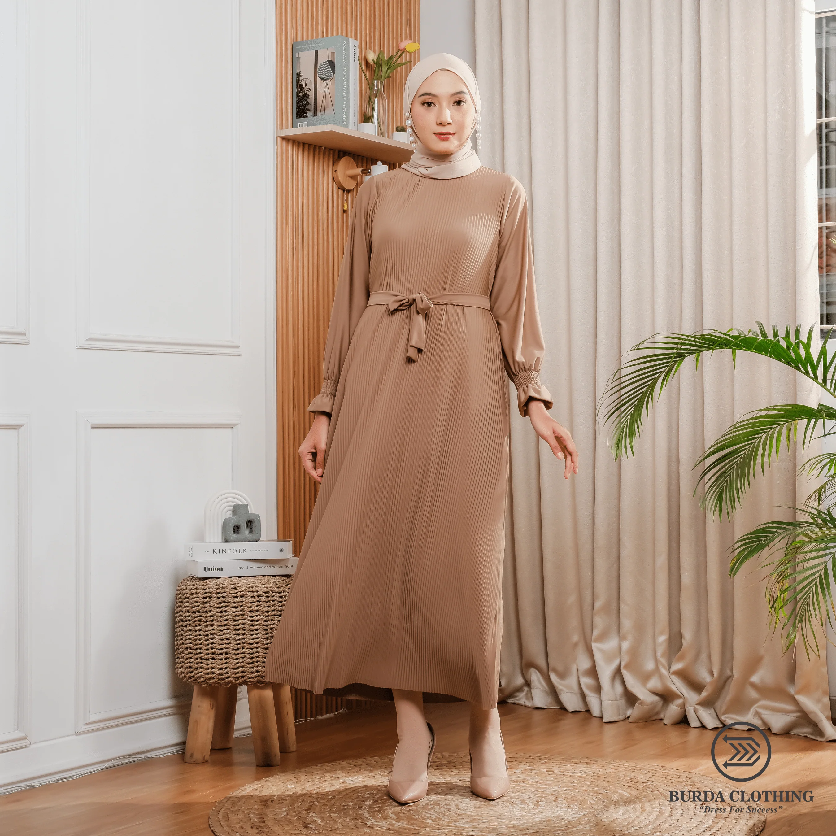 Women's Plain Dress Brown - Image 9